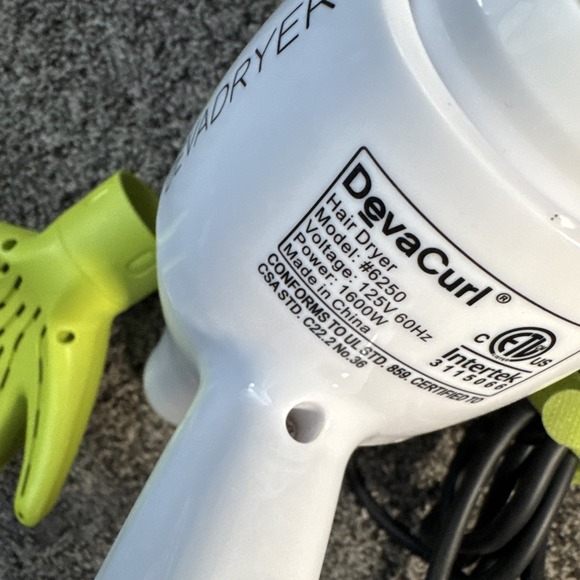 DevaCurl DevaDryer and DevaFuser Green 6250 - Picture 3 of 3